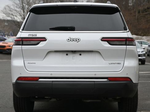 Used 2024 Jeep Grand Cherokee L Limited w/ Luxury Tech Group II image 6