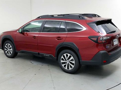 New 2025 Subaru Outback Premium image 7