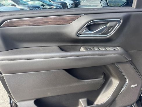 Used 2023 Chevrolet Tahoe Z71 AWD/4WD image 10