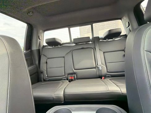 Used 2020 Chevrolet Silverado 1500 RST AWD/4WD image 27