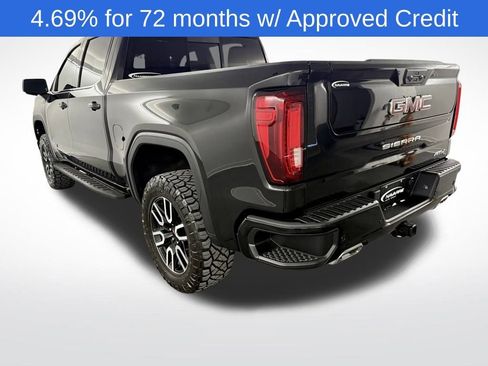Used 2024 GMC Sierra 1500 AT4 w/ Technology Package image 6