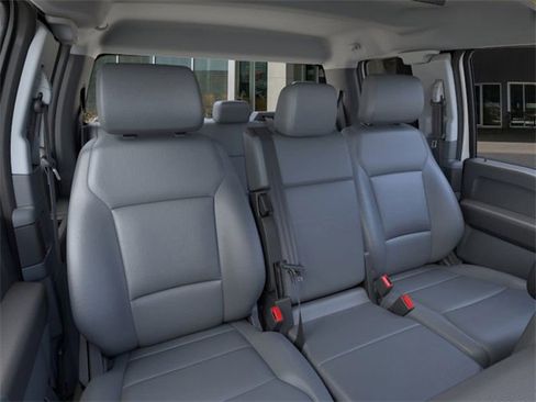 New 2026 Ford F250 XL w/ XL Chrome Package image 10