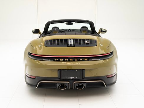Certified 2026 Porsche 911 GTS image 10