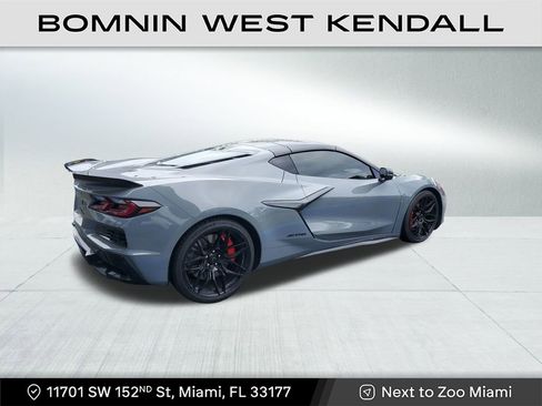 Used 2024 Chevrolet Corvette Z06 image 8
