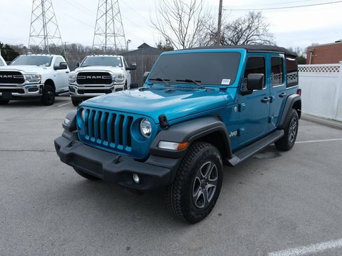 Used 2020 Jeep Wrangler Unlimited Sport S image 11