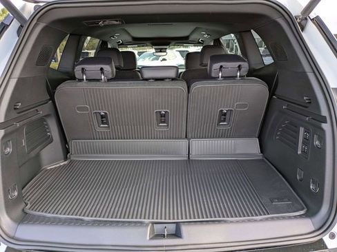 New 2026 GMC Acadia Denali w/ Super Cruise Package image 13