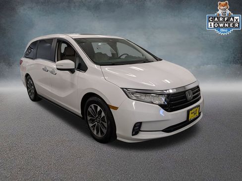 Used 2023 Honda Odyssey EX-L image 3