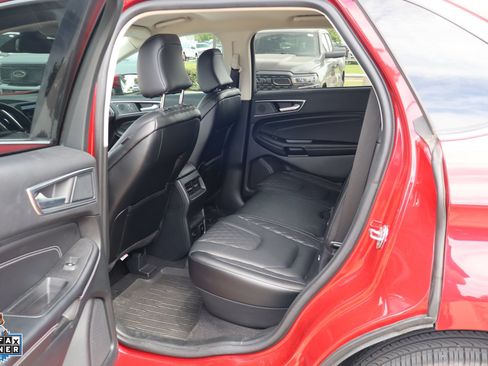 Used 2024 Ford Edge Titanium AWD/4WD image 26