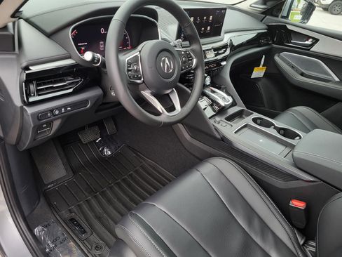 New 2026 Acura MDX w/ Technology Package FWD image 18