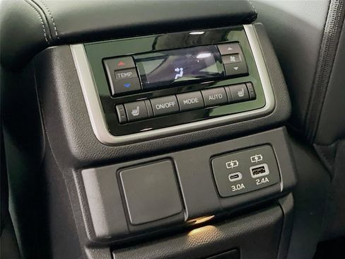 New 2026 Subaru Ascent Limited image 19