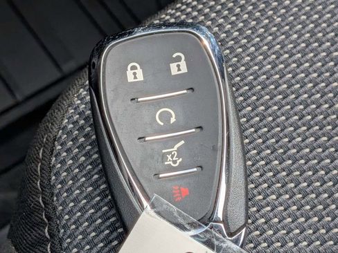 Used 2021 Chevrolet Traverse LT w/ LPO, Floor Liner Package image 34