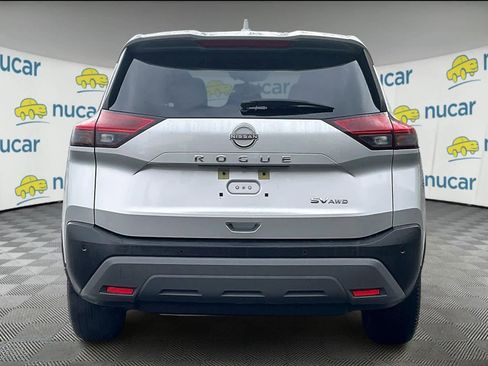 Certified 2023 Nissan Rogue SV image 5