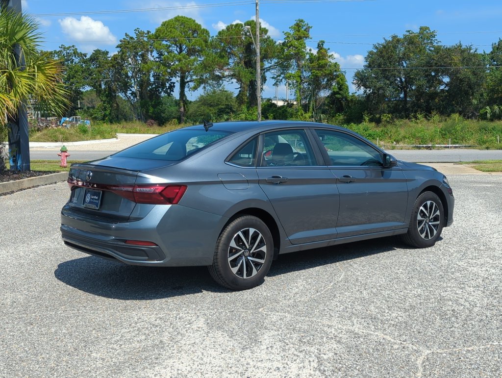 Certified 2026 Volkswagen Jetta S FWD image 7