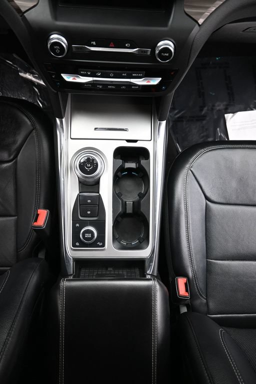 Used 2020 Ford Explorer Limited AWD/4WD image 16