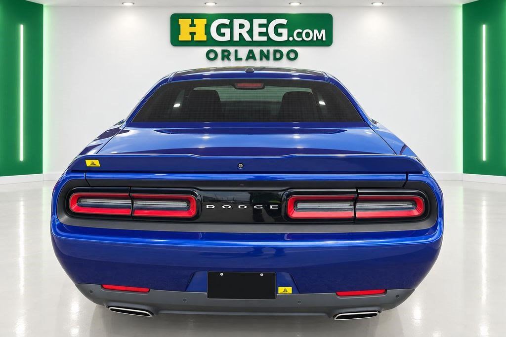 Used 2021 Dodge Challenger GT RWD image 8