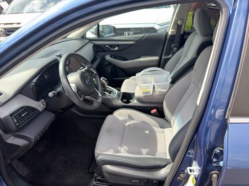 Used 2022 Subaru Outback Premium AWD/4WD image 8