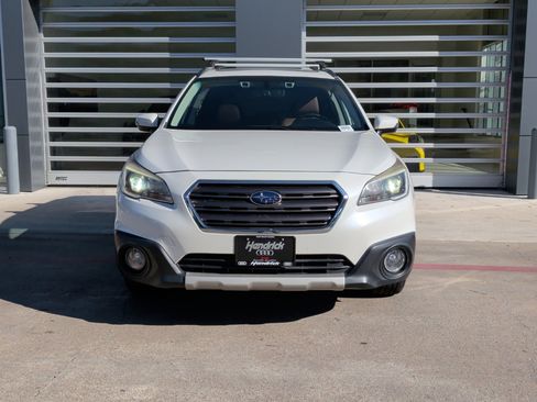 Used 2017 Subaru Outback 3.6R Touring w/ Popular Package #5A image 3