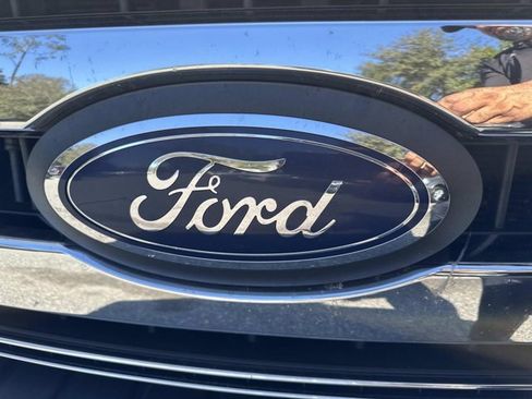 Used 2020 Ford F250 XLT w/ XLT Value Package image 7