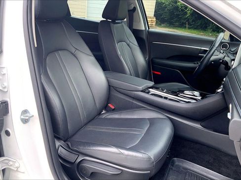 Used 2020 Hyundai Sonata SEL w/ Premium + Sunroof Package FWD image 7