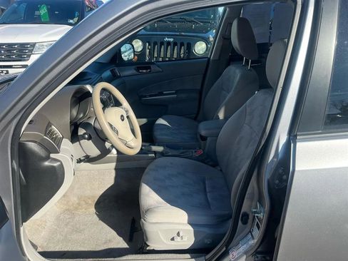 Used 2010 Subaru Forester 2.5X Premium AWD/4WD image 9
