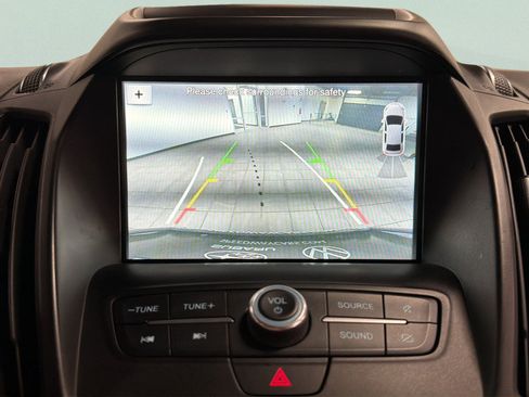 Used 2019 Ford Escape SEL FWD image 29
