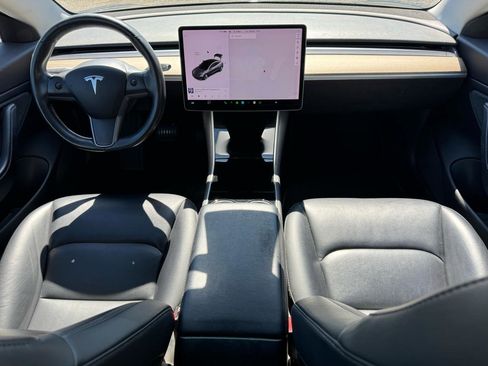 Used 2018 Tesla Model 3 Mid Range RWD image 13