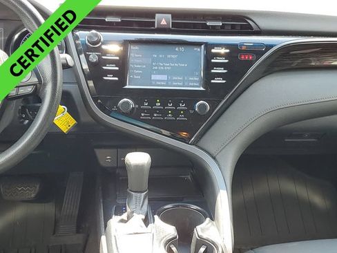 Used 2019 Toyota Camry LE FWD image 24