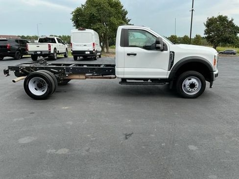 Used 2023 Ford F450 XL w/ Ambulance Prep Package RWD image 2