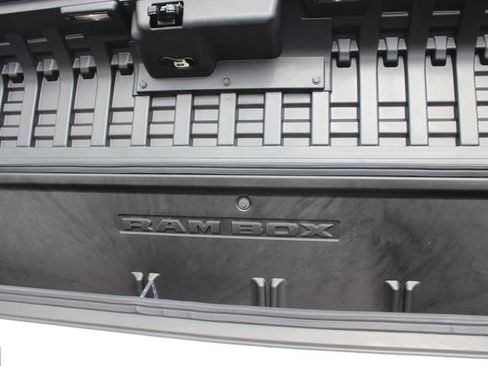 Used 2025 RAM 1500 Limited w/ Off Road Group image 34