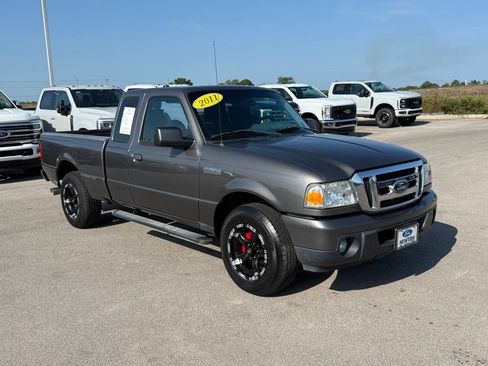 Used 2011 Ford Ranger XLT RWD image 2