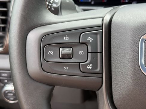 Used 2025 GMC Sierra 1500 AT4 image 16