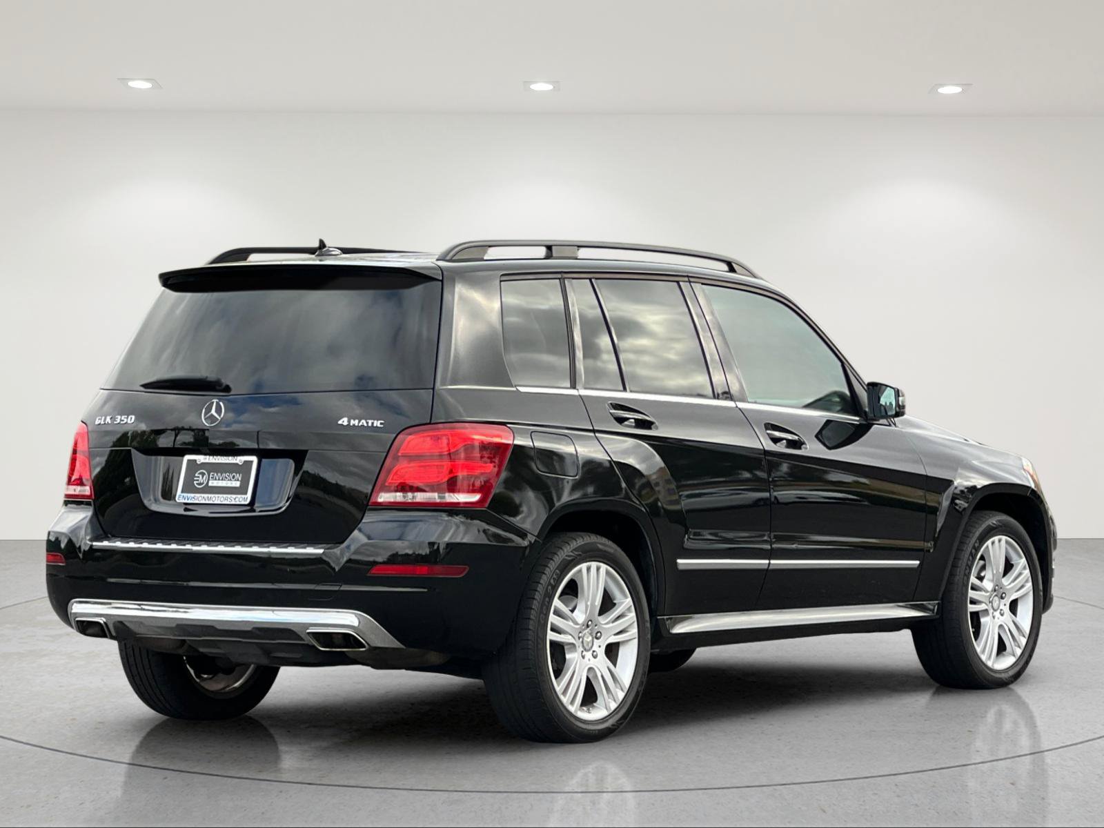 Used 2015 Mercedes-Benz GLK 350 4MATIC image 5