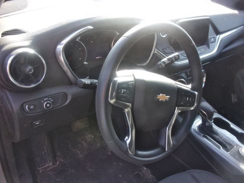 Used 2021 Chevrolet Blazer LT FWD image 9