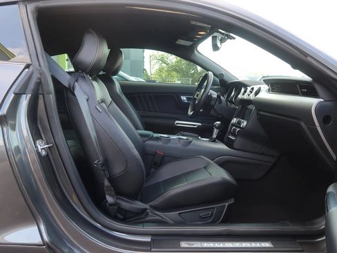 Used 2020 Ford Mustang GT Premium RWD image 18