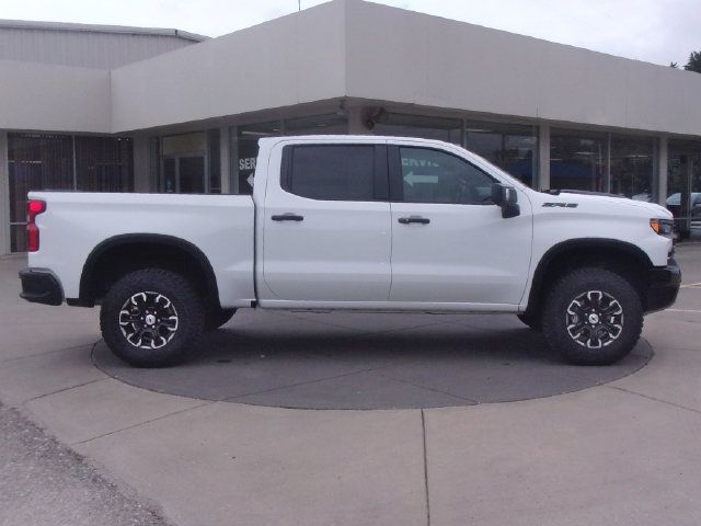 Used 2026 Chevrolet Silverado 1500 ZR2 AWD/4WD image 16