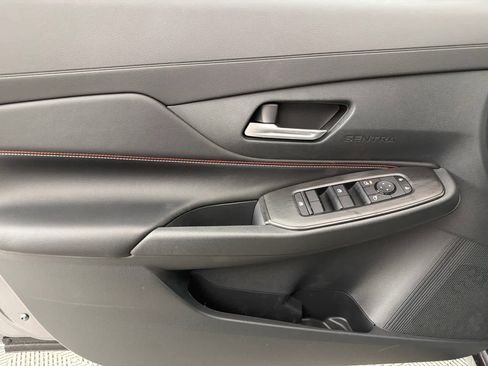 New 2026 Nissan Sentra SR w/ Floor Mat Package image 22