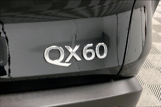Used 2024 INFINITI QX60 Luxe AWD/4WD image 9