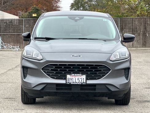 Certified 2022 Ford Escape SE w/ SE Sport Appearance Package image 10