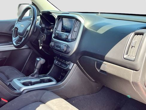 Used 2021 Chevrolet Colorado LT w/ LPO, Tonneau and Step Package AWD/4WD image 26