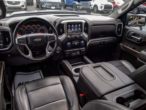 Used 2019 Chevrolet Silverado 1500 RST image 29