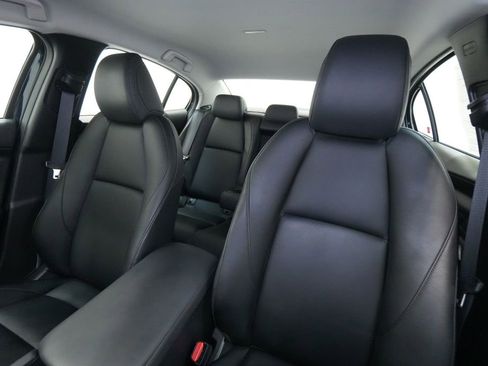 Used 2021 MAZDA MAZDA3 s image 13