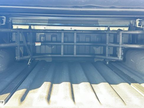 Used 2018 Nissan Frontier SV w/ Value Truck Package image 15