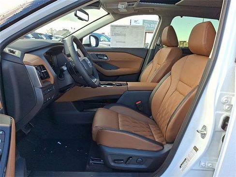 New 2026 Nissan Rogue Platinum w/ Platinum Premium Package image 40