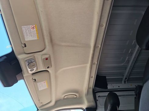 Used 2025 RAM ProMaster 2500 w/ Convenience Group FWD image 29