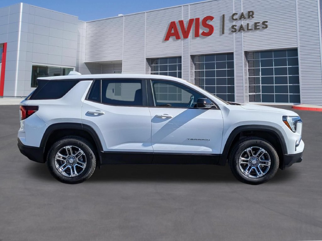 Used 2026 GMC Terrain Elevation FWD image 5