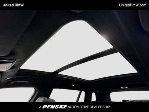 New 2026 BMW X7 xDrive40i w/ M Sport Package AWD/4WD image 12