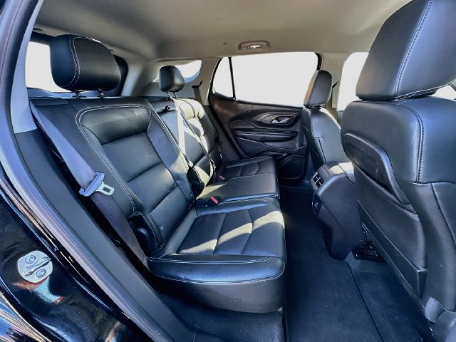 Used 2024 GMC Terrain SLT AWD/4WD image 27