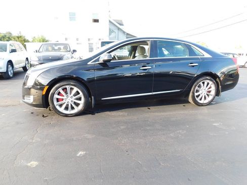 Used 2014 Cadillac XTS Luxury w/ Driver Awareness Package FWD image 6