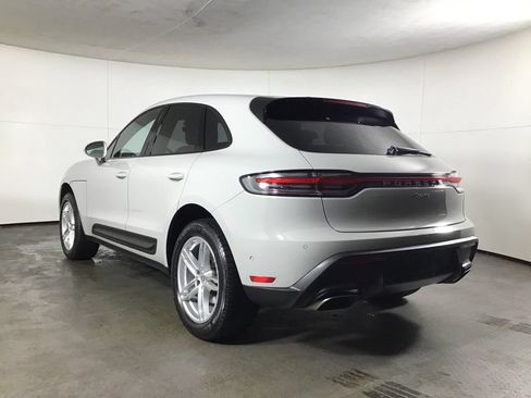 Certified 2023 Porsche Macan Turbo AWD/4WD image 5