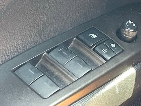 Used 2021 Toyota Camry LE w/ Carpet Mat Package (TMS) image 11